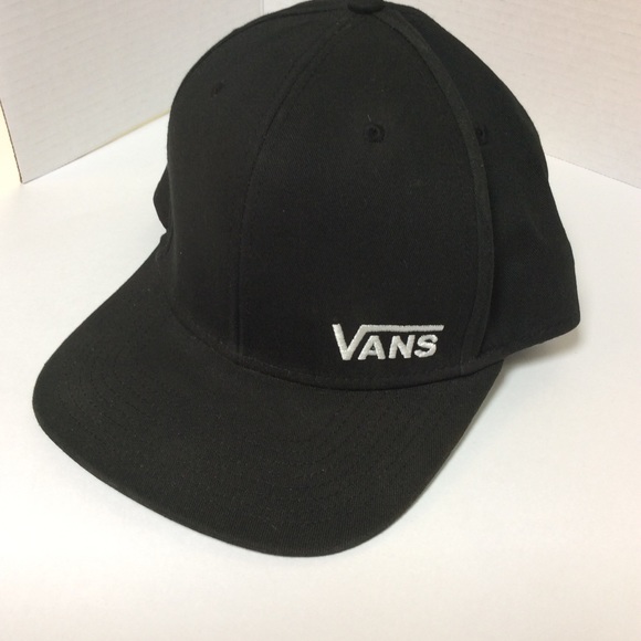 Vans Black Cap w/ White Vans Embroidered - Picture 2 of 4